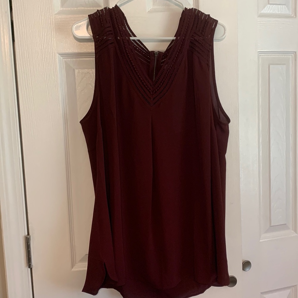 Burgundy Tank NWT